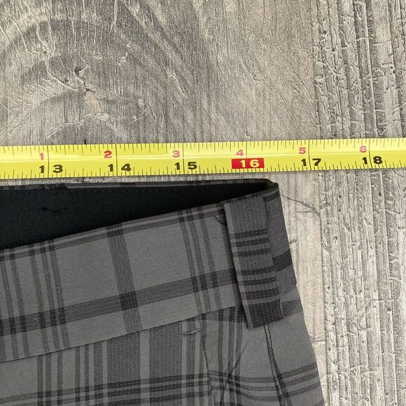 Nike Golf Pants Mens 32x32 Gray Black Tartan Plaid DriFit Performance Stretc - Picture 4 of 13